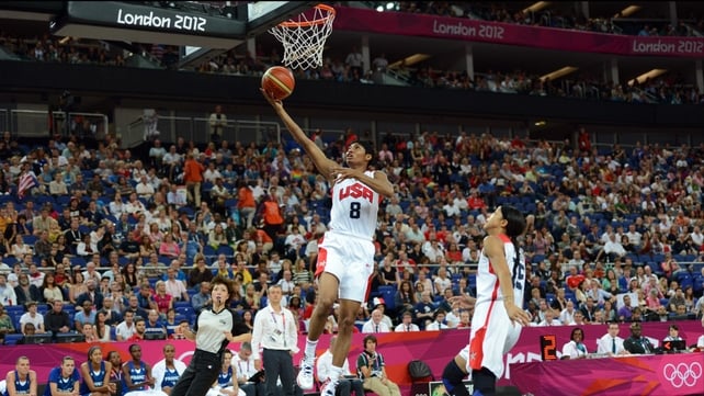 US point guard Angel McCoughtry jumps to score