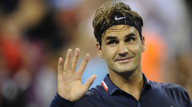 Roger Federer had little trouble making a winning start to his bid for a sixth US Open title
