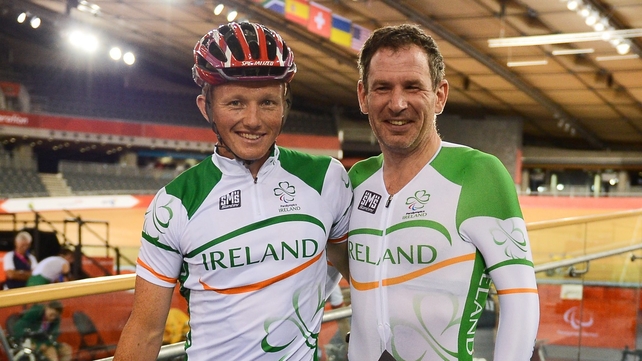 James Brown (right) and sighted pilot Damien Shaw have won bronze in the men's individual B time trial