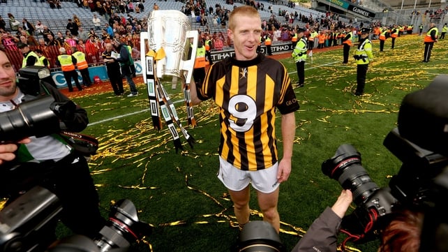 Familar sight - Shefflin with the Liam McCarthy Cup
