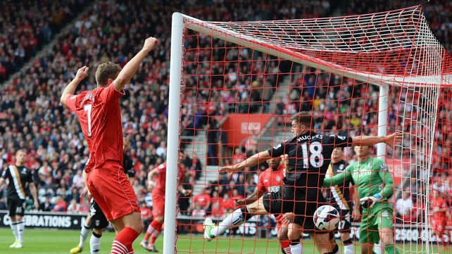 Fulham's best efforts could not keep Jose Fonte's header from crossing the line