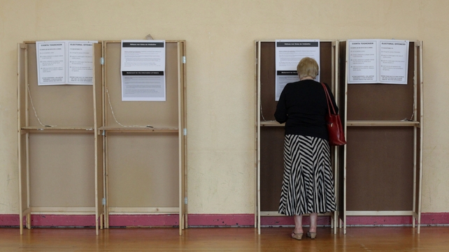 The Constitutional Convention will consider changes in the voting age The Constitutional Convention will consider changes in the voting age