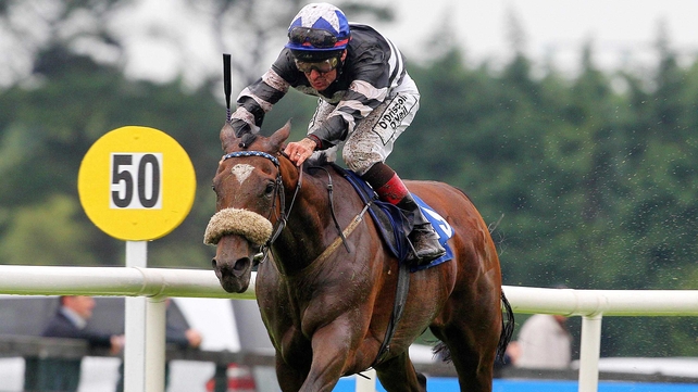 Confirmed mudlark Voleuse De Coeurs made little of the testing conditions at the Curragh