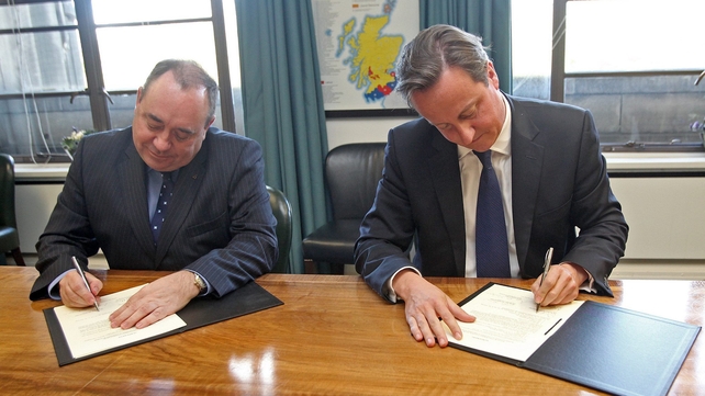 David Cameron and Alex Salmond signed the agreement in Edinburgh this afternoon David Cameron and Alex Salmond signed the agreement in Edinburgh this afternoon