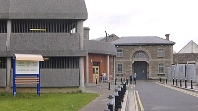 Insitiúid N. Pádraic le dúnadh Insitiúid N. Pádraic le dúnadh