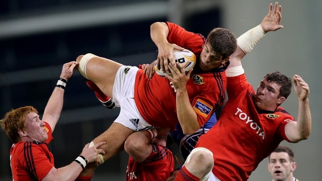 Donncha O'Callaghan returns to partner
Paul O'Connell in the second row