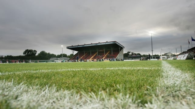 Waterford take a two-goal advantage from their visit to Flancare Park