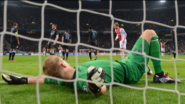 Joe Hart after being beaten by Siem de Jong