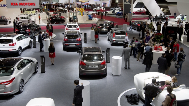 Kia's quarterly operating profits slow down by 51% Kia's quarterly operating profits slow down by 51%