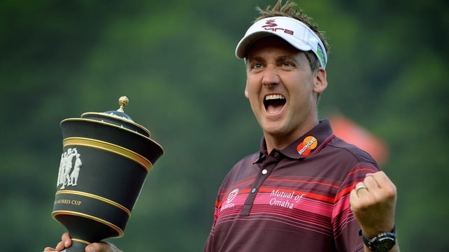 Poulter comes from behind to win HSBC