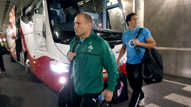 Debutante Richardt Strauss arrives at the ground