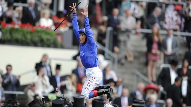 Frankie Dettori faces an inquiry by the Medical Committee of France Galop