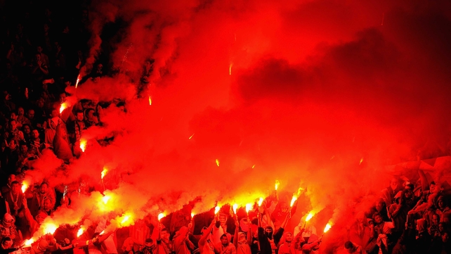 Galatasaray created an intimidating atmosphere for a weakened Manchester United side
