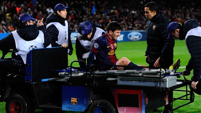 Barcelona substitute Lionel Messi suffered a bruised left knee in his side's goalless draw against Benfica