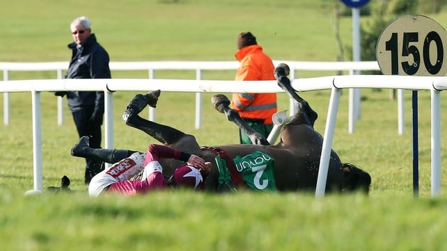Don Cossack fell at the final hurdle in the day's feature but was already well beaten. He escaped unscathed.