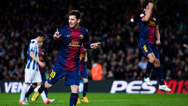 Leo Messi scored a penalty in a 4-0 win over rivals Espanyol