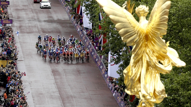 Cyclists on view going down The Mall during London 2012