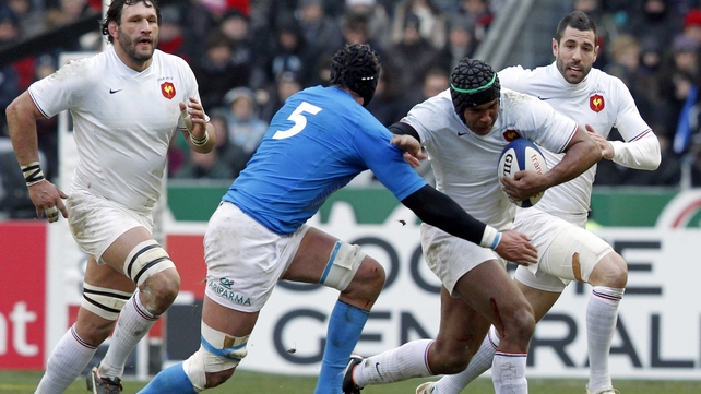 Thierry Dusautoir returns after a serious knee injury