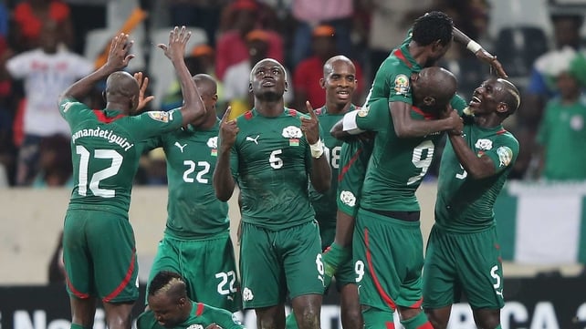 Jonathan Pitroipa of Burkina Faso celebrates his winner against Togo