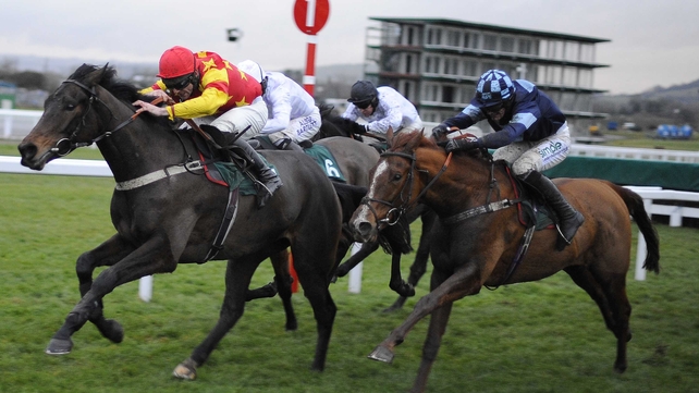 Melodic Rendezvous (r) will head for Exeter rather than Leopardstown