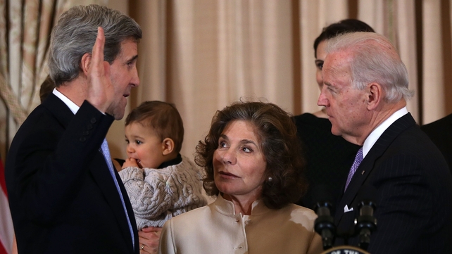 John Kerry (left) replaces Hillary Clinton John Kerry (left) replaces Hillary Clinton