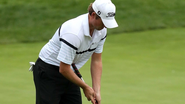 Webb Simpson is a recent major championship winner who uses an anchored putting technique
