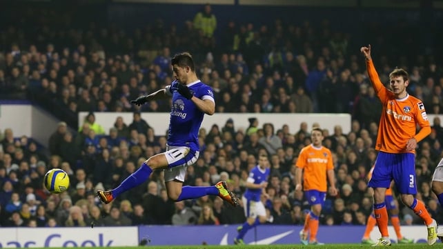 Kevin Mirallas set Everton on their way