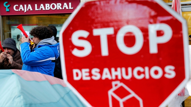 Over 350,000 Spaniards have received eviction orders since 2008 Over 350,000 Spaniards have received eviction orders since 2008