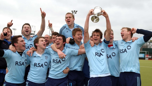 Monkstown celebrate their dramatic win at UCD
