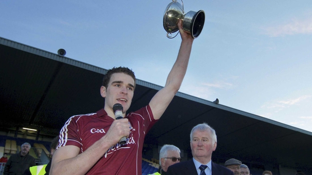 Galway captain Fintán Ó Curraoin lifts the Sean Ó Fhathaigh cup