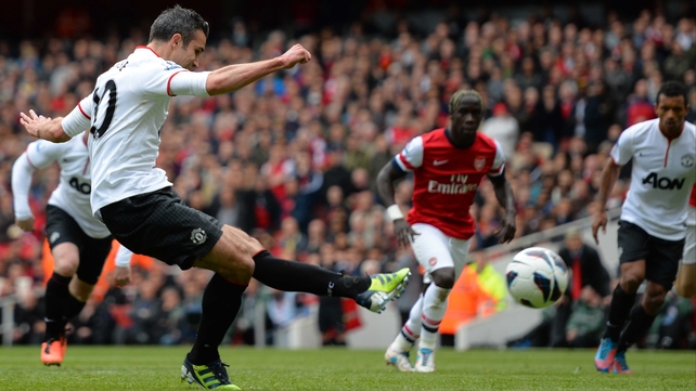 Robin van Persie bangs home United's equaliser from the penalty spot
