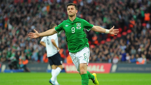 Shane Long and the rest of the Ireland squad look set to face England next summer