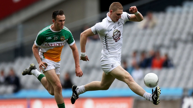 Kildare's Daniel Flynn races away from Graham Guilfoyle