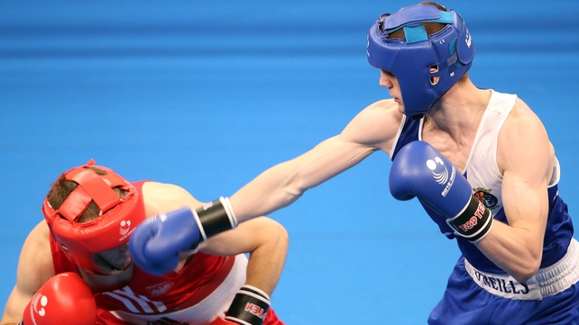 Adam Nolan (r) will face Bogdan Shelestyuk of Ukraine after beating Poland's Tomasz Kot
