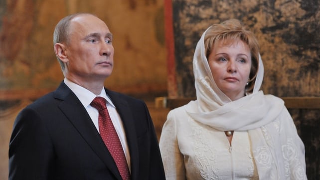 Vladimir and Lyudmila Putin said it was a joint decision to divorce Vladimir and Lyudmila Putin said it was a joint decision to divorce