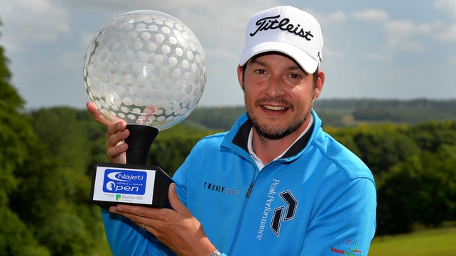 A maiden no more: a par on the first play-off hole was enough to give Simon Thornton victory