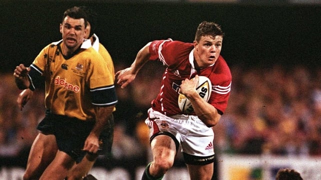 Brian O'Driscoll in action for the Lions back in 2001