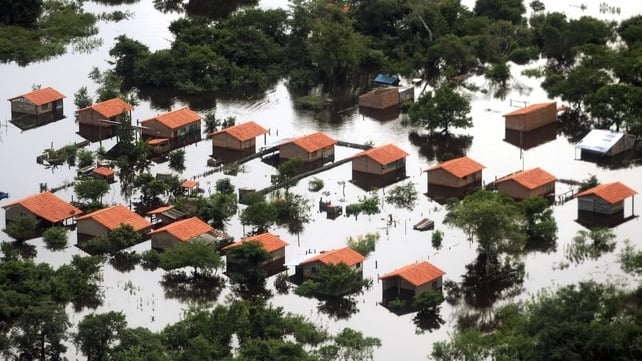 Flooding in the Bolivian town of Trinidad in 2007 was blamed on an El Nino system Flooding in the Bolivian town of Trinidad in 2007 was blamed on an El Nino system