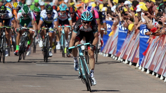 Jan Bakelants on his way to earning the leader's yellow jersey