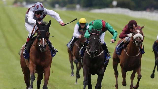 Ambivalent took the Pretty Polly Stakes