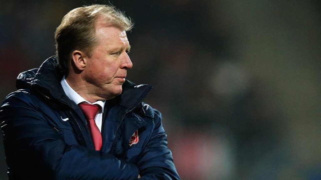 Steve McClaren will work under Harry Redknapp