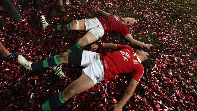 Alun Wyn Jones and Jamie Roberts celebrate the series victory