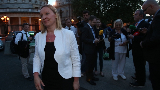 Fine Gael TD Lucinda Creighton says she has no plans to walk away from Fine Gael Fine Gael TD Lucinda Creighton says she has no plans to walk away from Fine Gael