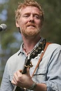 Irish singer songwriter Glen Hansard