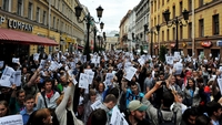 Russian opposition leader temporarily freed Russian opposition leader temporarily freed