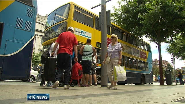 42% of shoppers access Dublin city by bus 42% of shoppers access Dublin city by bus