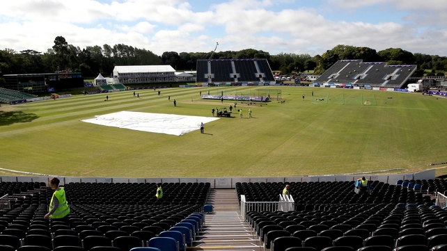 Ireland were all out for 187