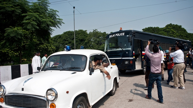 A van believed to be carrying the four men arrives at the Saket Court Complex in New Delhi A van believed to be carrying the four men arrives at the Saket Court Complex in New Delhi