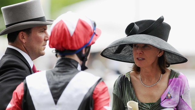 Lady Cecil is to carry on as trainer at Warren Place