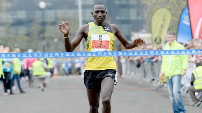 Wilson Kipsang has set a new marathon world record in Berlin
